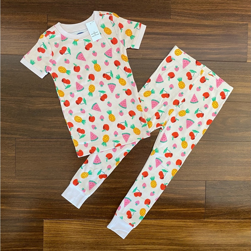 🔷2 for $22🔷 BNWT Fruit Print Kids Pjs